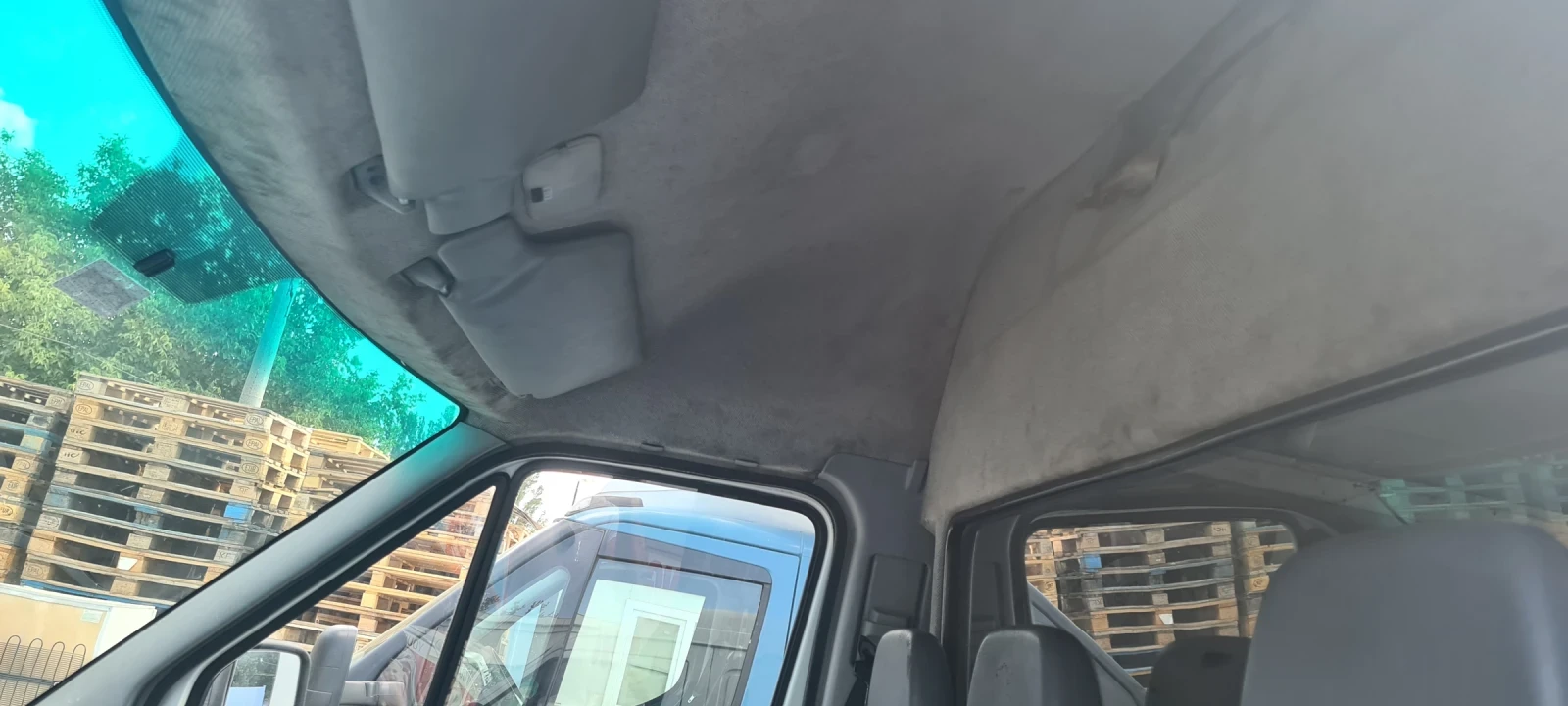 Mercedes-Benz Sprinter 211 2.2 CDI - изображение 8