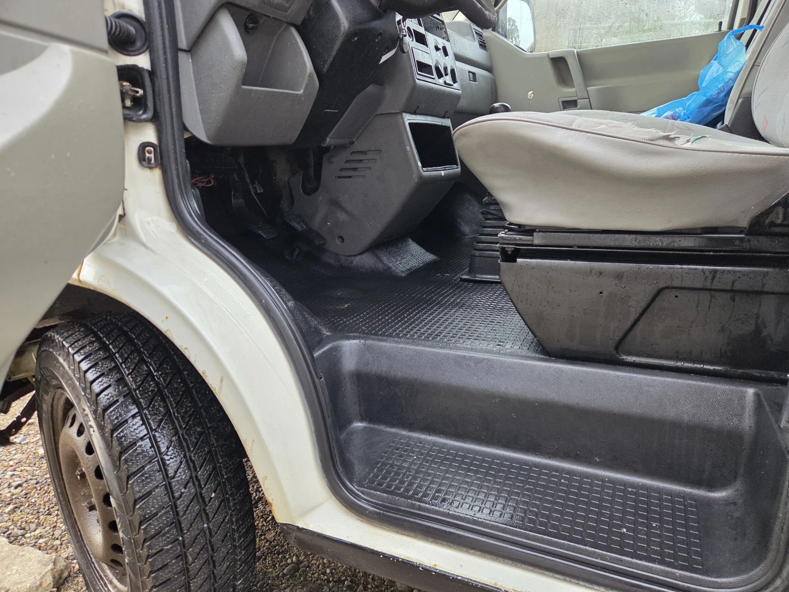 VW Transporter 8+ 1* Т4 2.5 TDI* 102* КЛИМА * МАКСИ*  - изображение 5