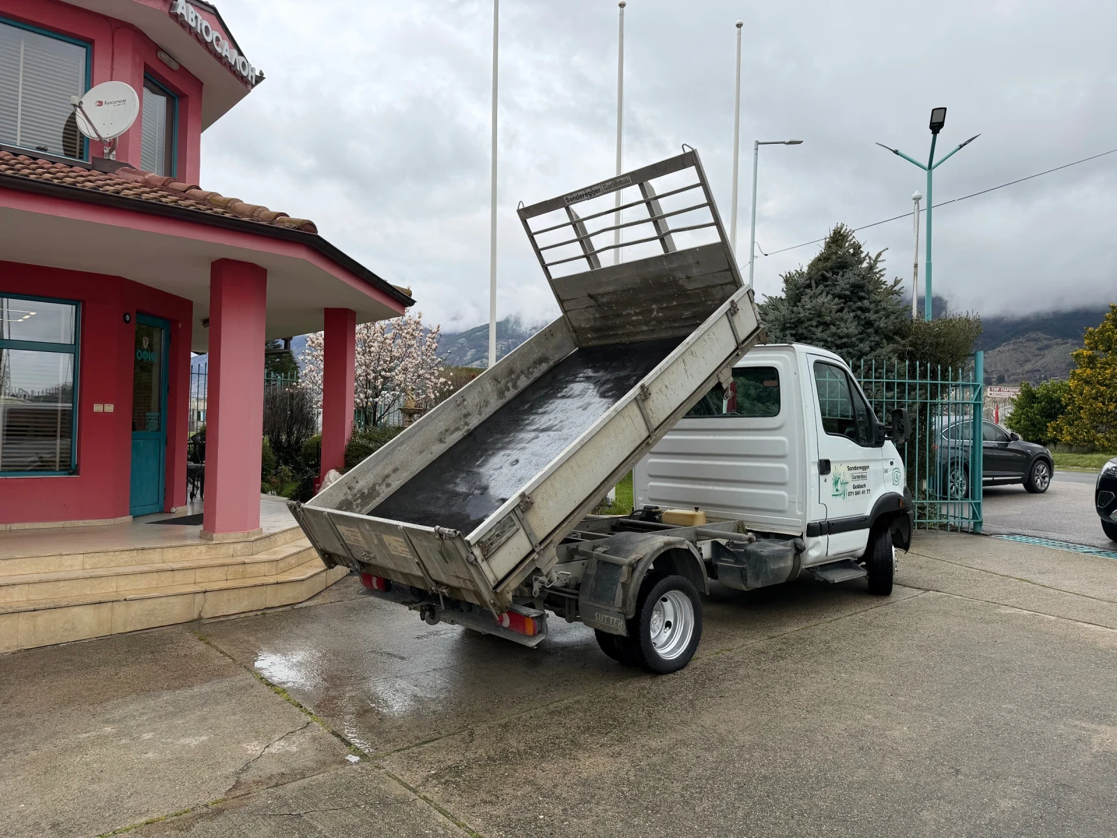 Iveco Daily 3.0 DXi* Тристранен самосвал* 3.0 метра кош, снимка 6 - Бусове и автобуси - 54068526