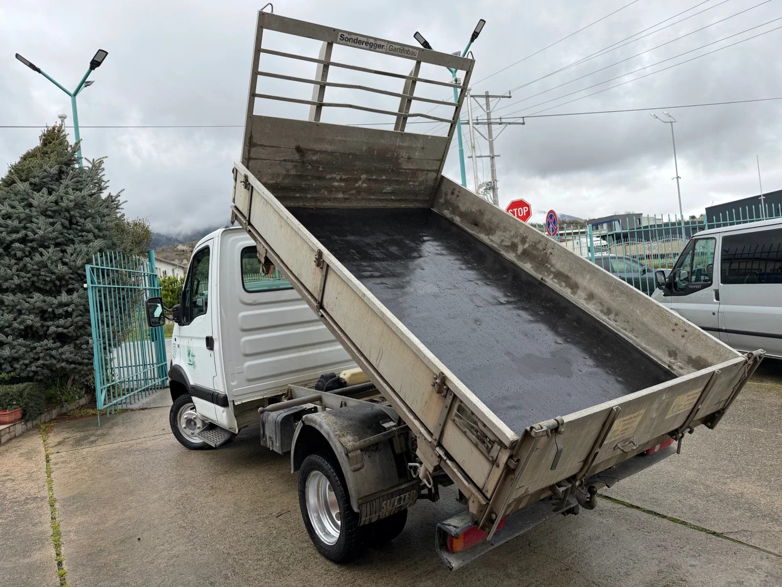 Iveco Daily 3.0 DXi* Тристранен самосвал* 3.0 метра кош, снимка 4 - Бусове и автобуси - 54068526