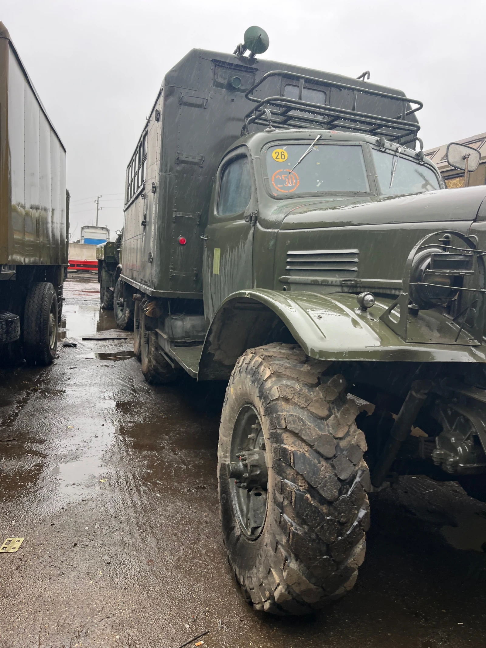 Zil 157 На части