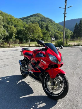  Honda Cbr