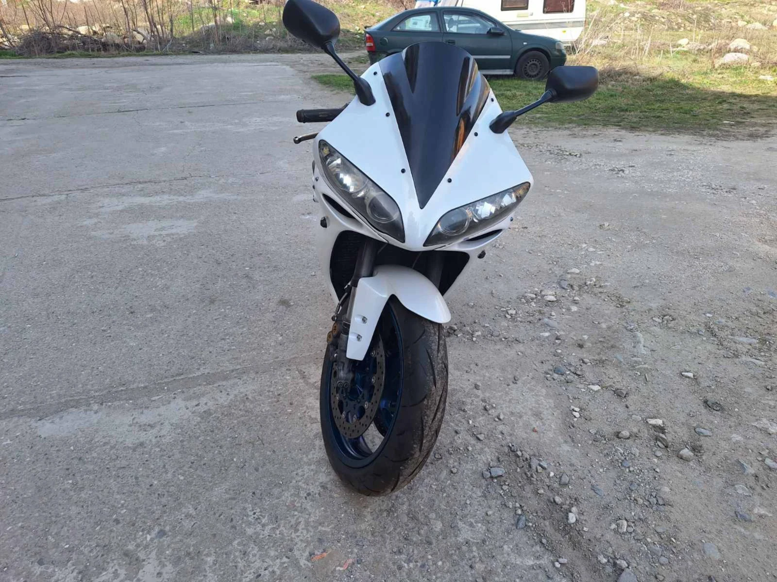 Yamaha YZF-R1  - изображение 8