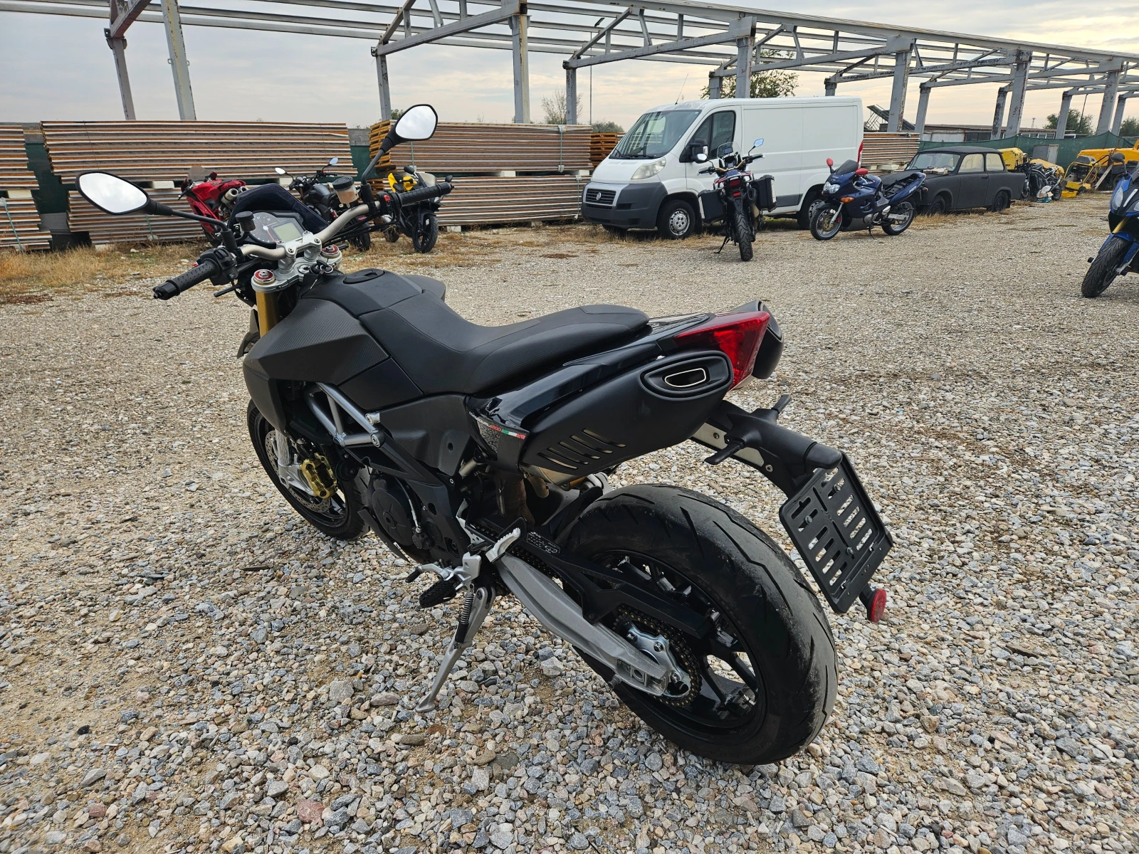 Aprilia Dorsoduro 1200 Лизинг Бартер - изображение 4
