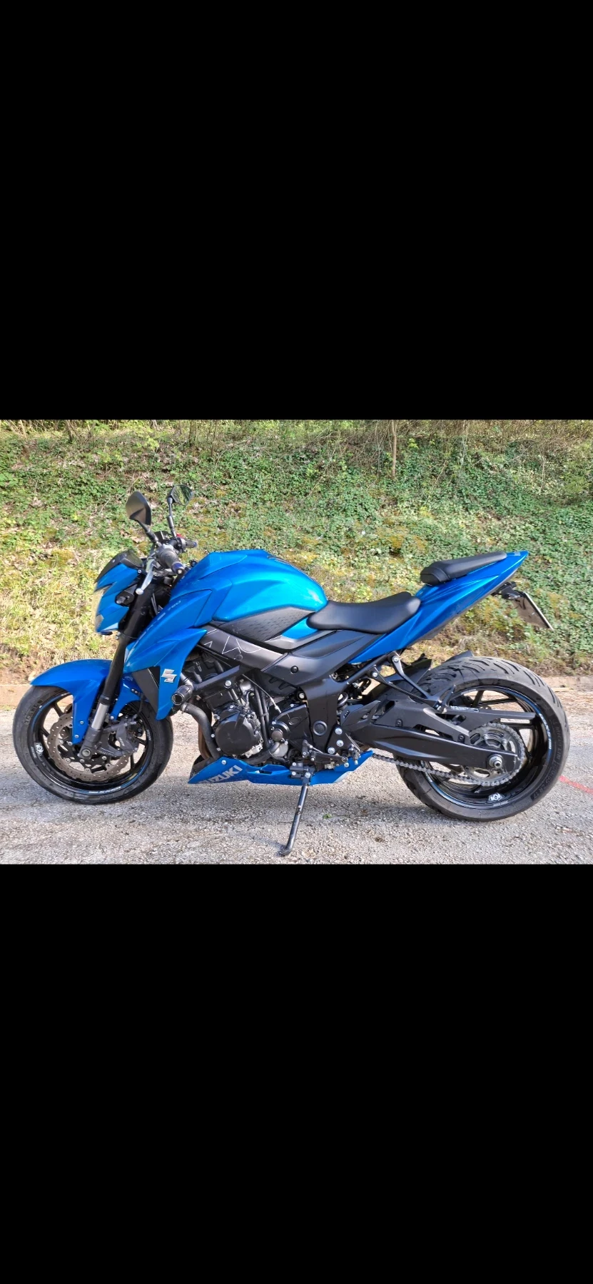Suzuki Gsx S 750