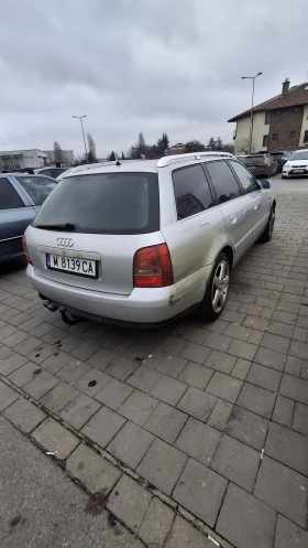 Audi A4 2.4 газ/бензин, снимка 4
