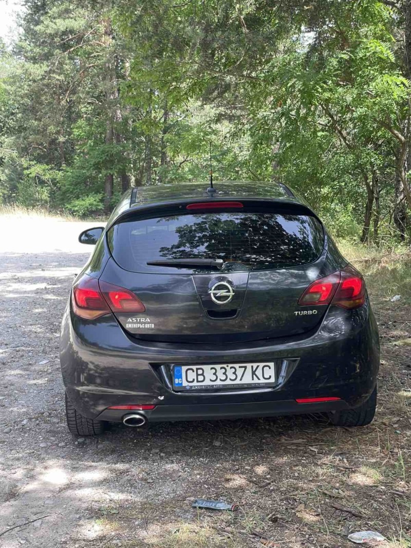 Opel Astra 1.4 Turbo 140 кс., снимка 1 - Автомобили и джипове - 46310161