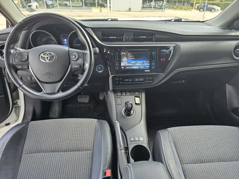 Toyota Auris В ГАРАНЦИЯ_53000km, снимка 15 - Автомобили и джипове - 47356723