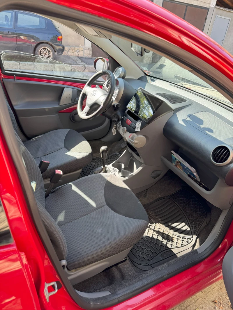 Toyota Aygo, снимка 7 - Автомобили и джипове - 47562329