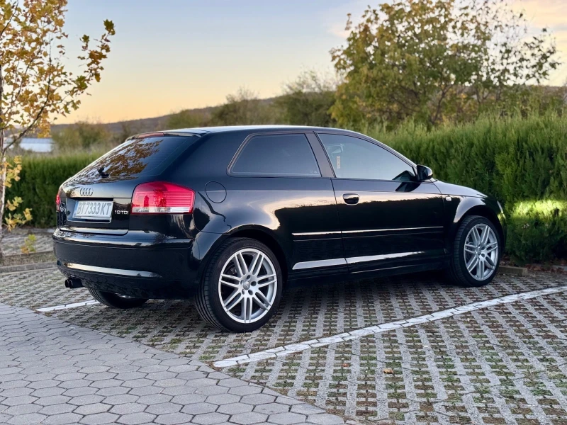 Audi A3 8P 1.9TDI , снимка 4 - Автомобили и джипове - 47750448