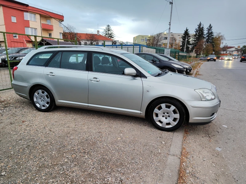 Toyota Avensis 1.8i Германия , снимка 2 - Автомобили и джипове - 47930459