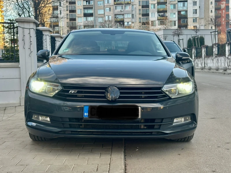 VW Passat 2.0TDI , снимка 1 - Автомобили и джипове - 48498443