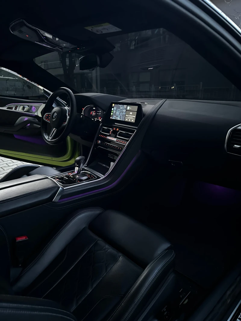 BMW M8 Competition BORN IN M TOWN FULL, снимка 8 - Автомобили и джипове - 52959772