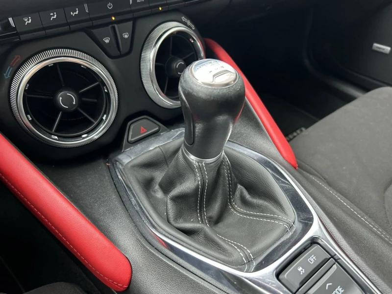 Chevrolet Camaro 2021* LT1* ЛИЗИНГ* BLACK FRIDAY, снимка 9 - Автомобили и джипове - 52614404