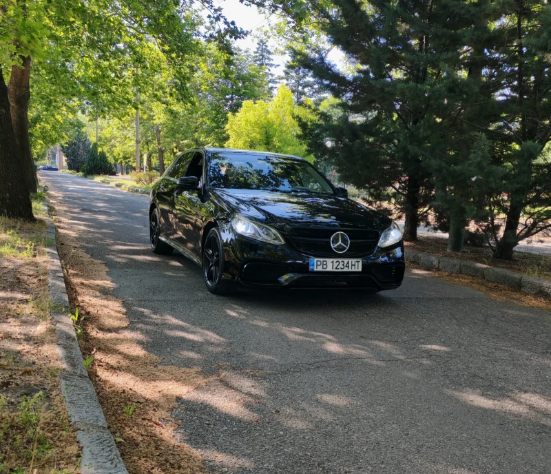 Mercedes-Benz E 200 Amg, снимка 3 - Автомобили и джипове - 52707456