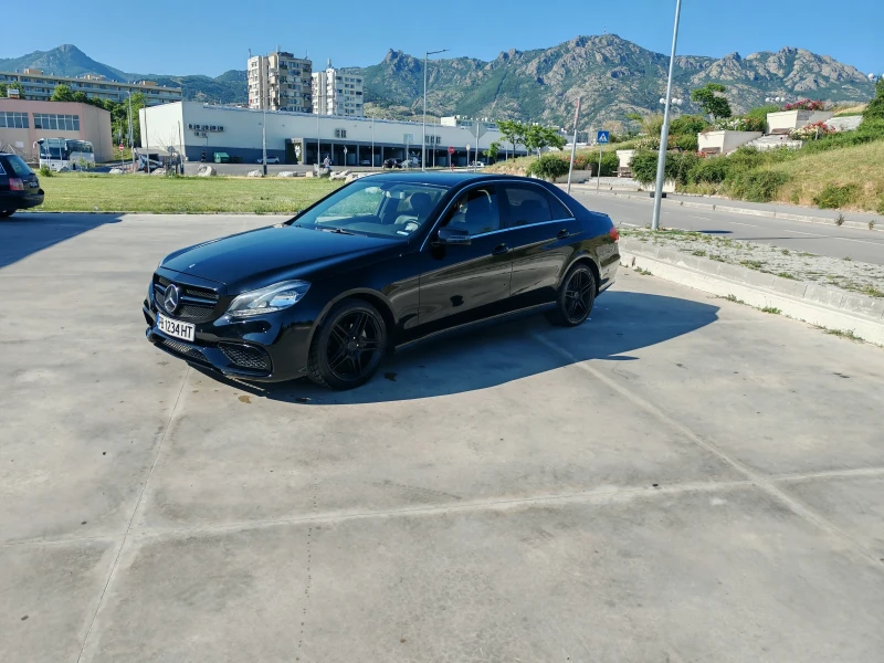 Mercedes-Benz E 200 Amg, снимка 14 - Автомобили и джипове - 52707456