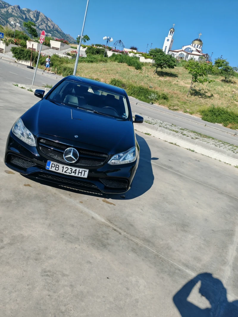 Mercedes-Benz E 200 Amg, снимка 13 - Автомобили и джипове - 52707456