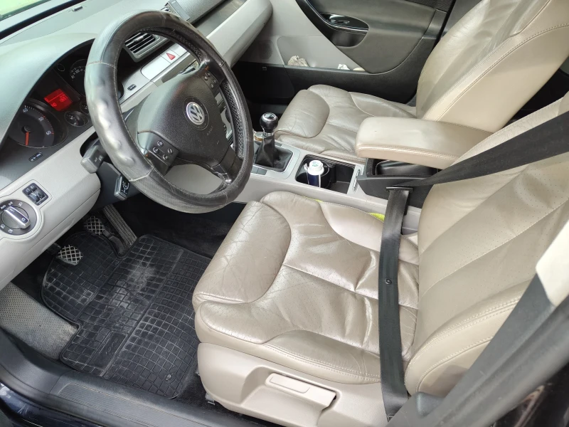 VW Passat, снимка 4 - Автомобили и джипове - 52884023