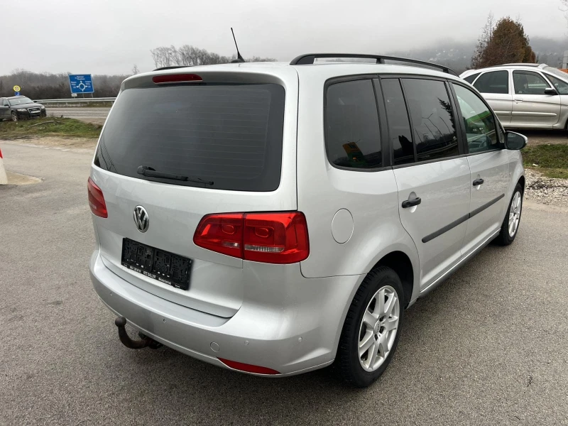 VW Touran 1.6TDI 105кс 6 СКОРОСТИ EURO 5A АВТОПИЛОТ , снимка 4 - Автомобили и джипове - 52886996