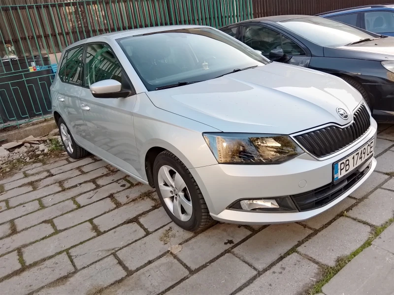 Skoda Fabia 1.4, снимка 2 - Автомобили и джипове - 52996686