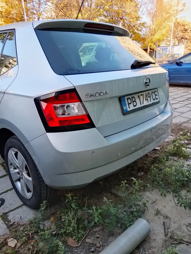 Skoda Fabia 1.4, снимка 6 - Автомобили и джипове - 52996686