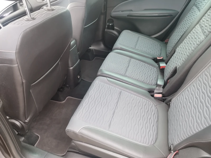 Opel Zafira, снимка 14 - Автомобили и джипове - 53128555