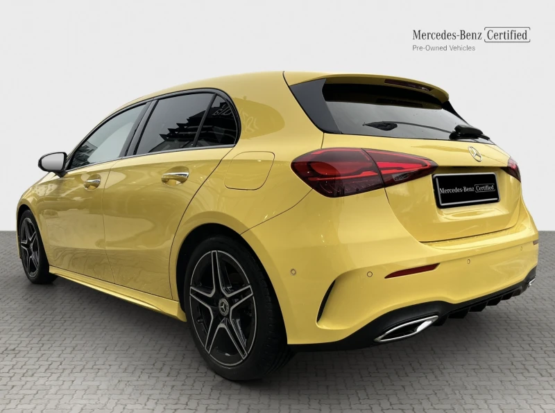 Mercedes-Benz A 180 AMG Line/Гаранция/Дигитално/Дистроник/Мъртъв ъгъл, снимка 2 - Автомобили и джипове - 53218971