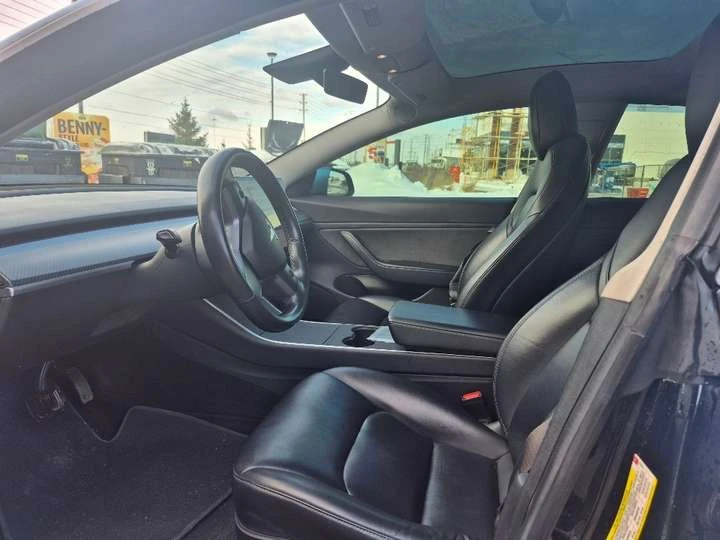 Tesla Model 3 LONG RANGE RWD, снимка 13 - Автомобили и джипове - 53824806