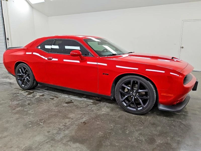 Dodge Challenger R/T* 5.7* V8* 8ZF* ПОДГРЕВ* КАМЕРА* КЕЙЛЕС* LANE* , снимка 4 - Автомобили и джипове - 53829365