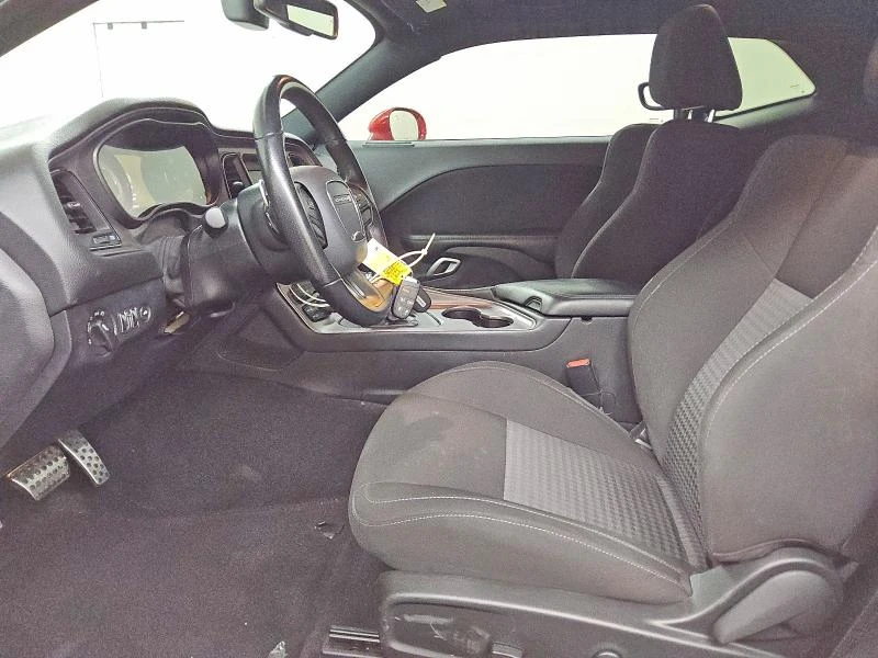 Dodge Challenger R/T* 5.7* V8* 8ZF* ПОДГРЕВ* КАМЕРА* КЕЙЛЕС* LANE* , снимка 7 - Автомобили и джипове - 53829365