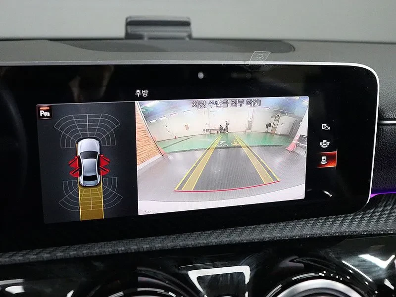 Mercedes-Benz A 220, снимка 11 - Автомобили и джипове - 54892140