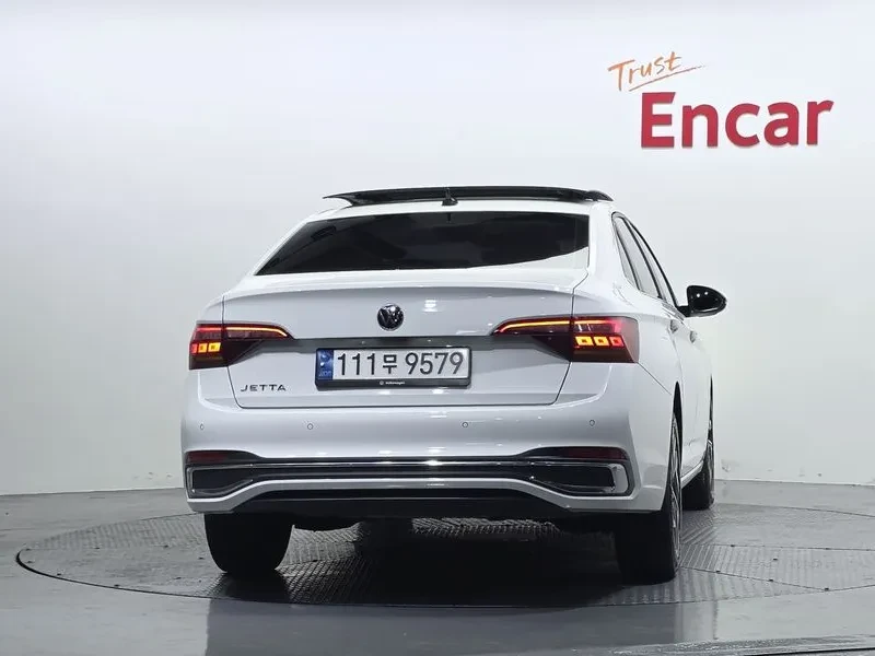 VW Jetta 1.5 TSI PRESTIGE, снимка 4 - Автомобили и джипове - 55351579