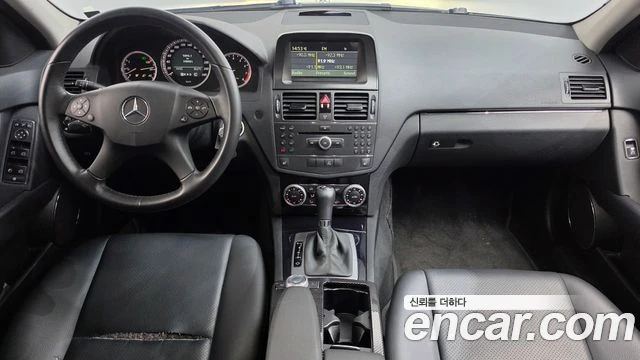Mercedes-Benz C 200, снимка 7 - Автомобили и джипове - 56077559