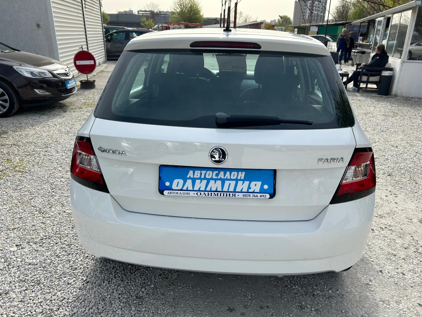 Skoda Fabia 1.0 MPI - изображение 5