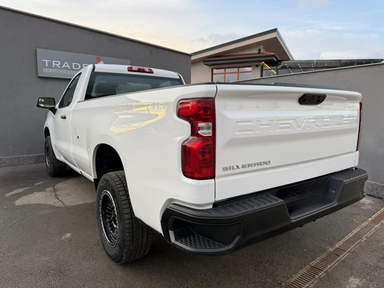 Chevrolet Silverado 1500 5.3i Crew Cab Long Box - изображение 6