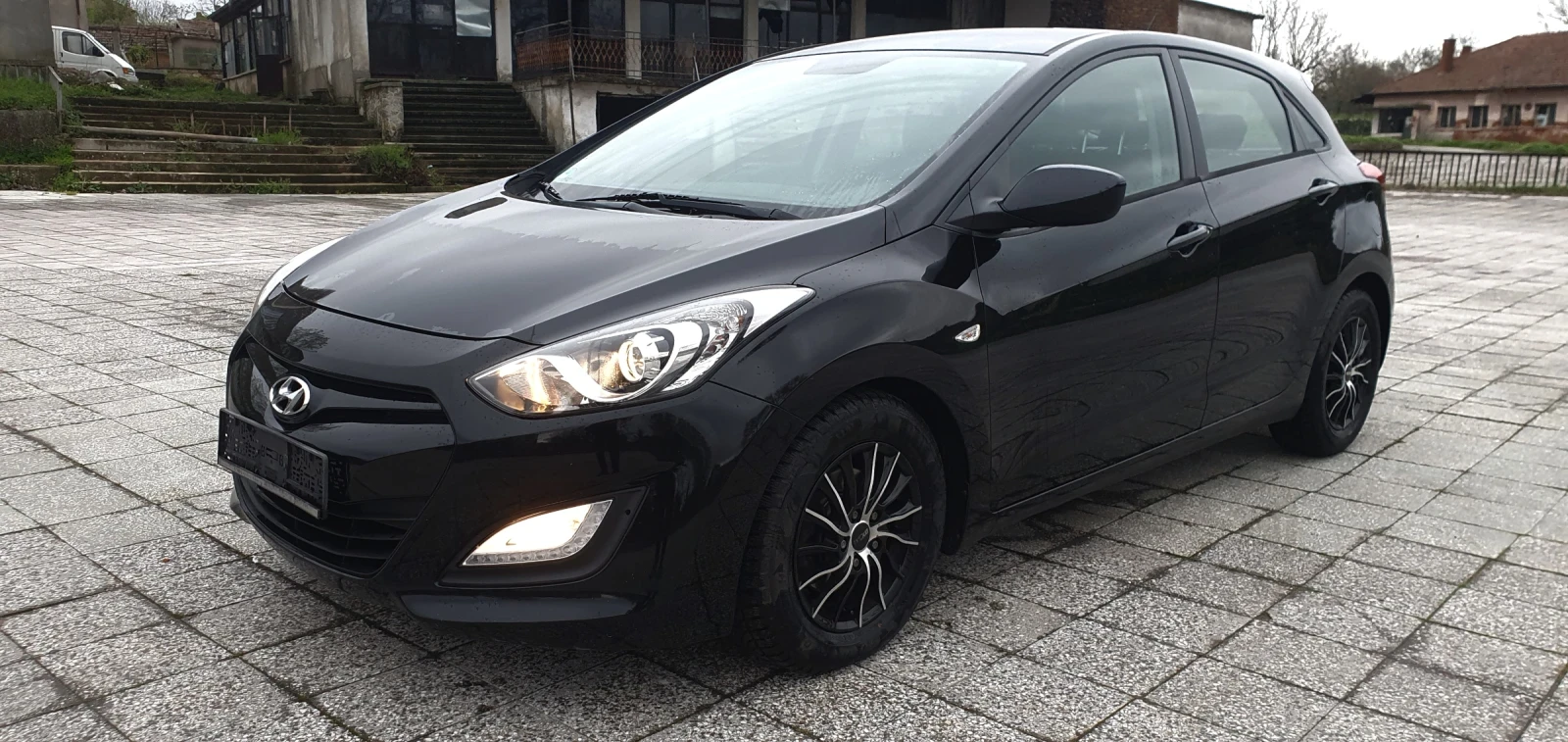 Hyundai I30 1.4 Дизел Фейс - изображение 3