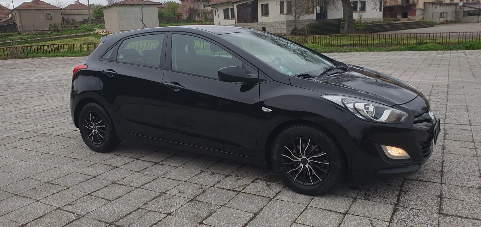 Hyundai I30 1.4 Дизел Фейс - изображение 10