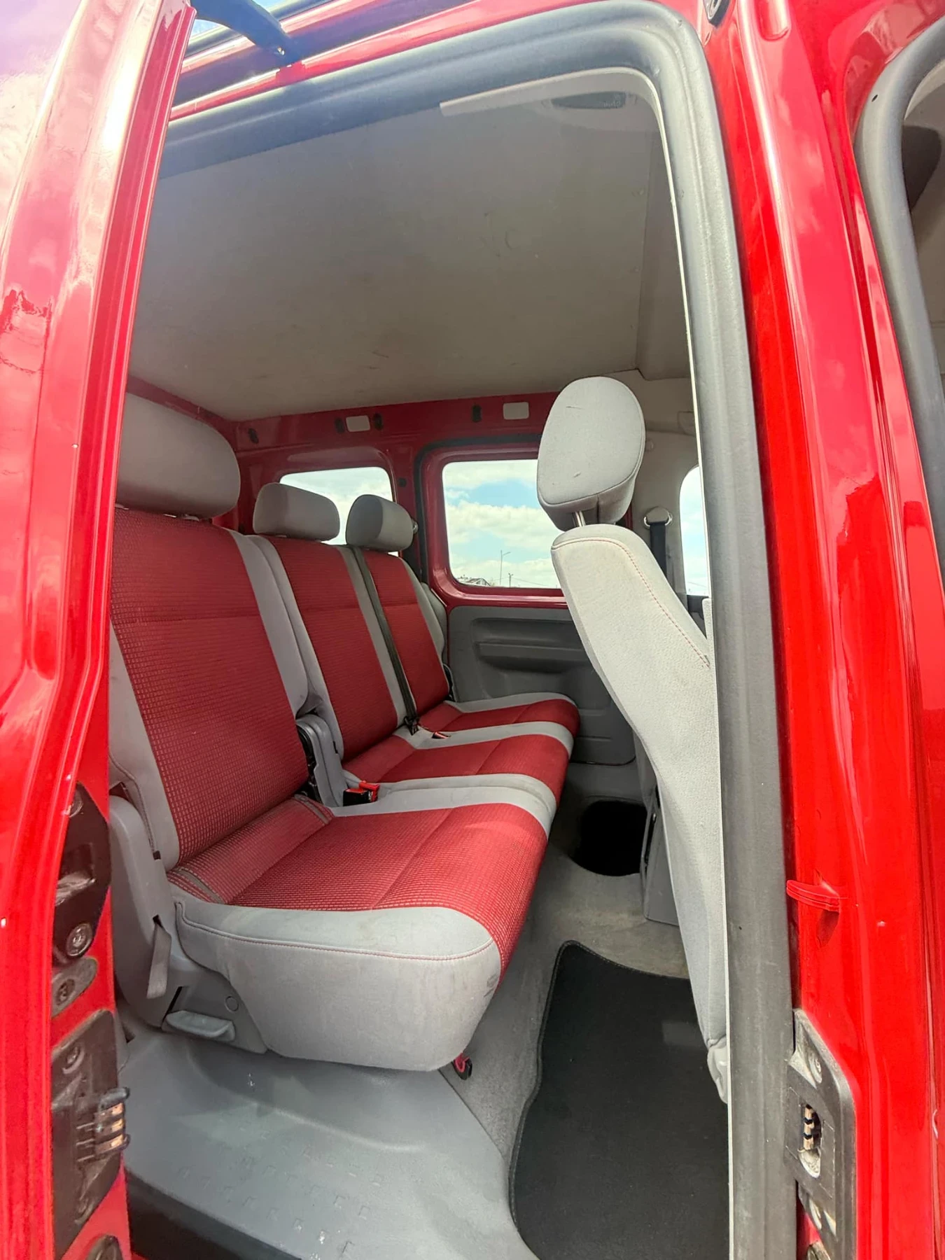 VW Caddy 1.9/105 уникат - изображение 4