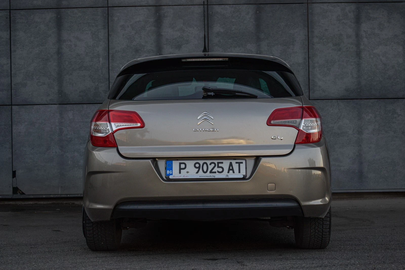 Citroen C4 1.6HDI ТОП СЪСТОЯНИЕ! - изображение 7