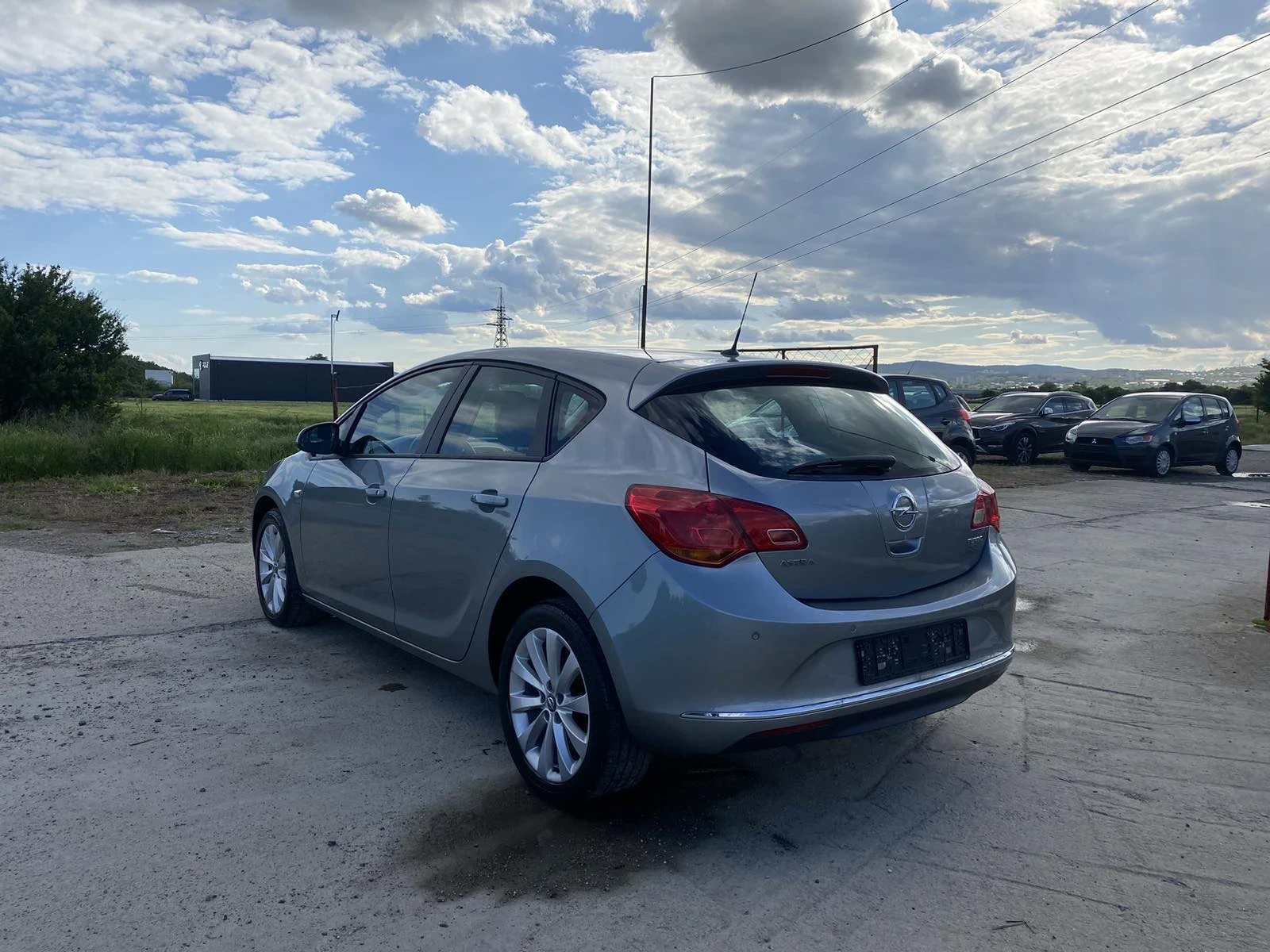 Opel Astra 1.4 T - изображение 5