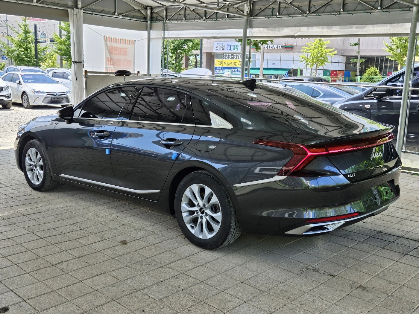Kia K8 Гаранция, Сервиз, Резервни части Реални км - изображение 2