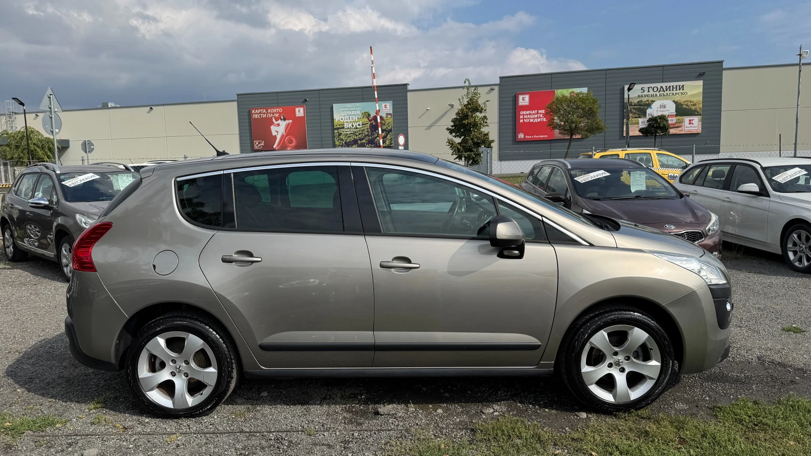 Peugeot 3008 1.6i Внос ШВЕЙЦАРИЯ! Navi, PDC, DRL, Автопилот - изображение 4