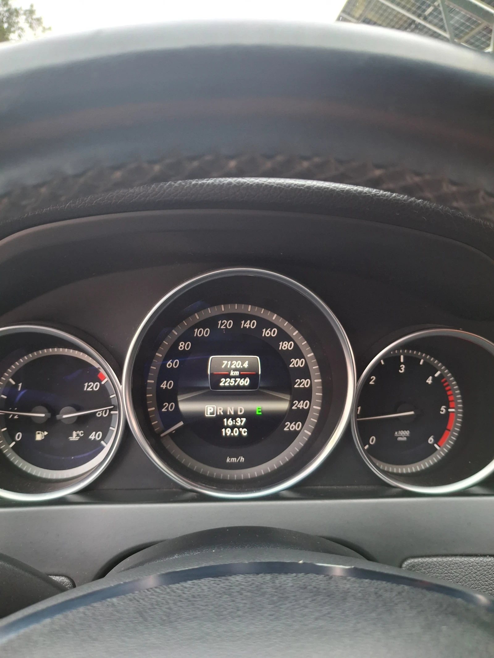 Mercedes-Benz C 180 C 180 CDI  - изображение 9