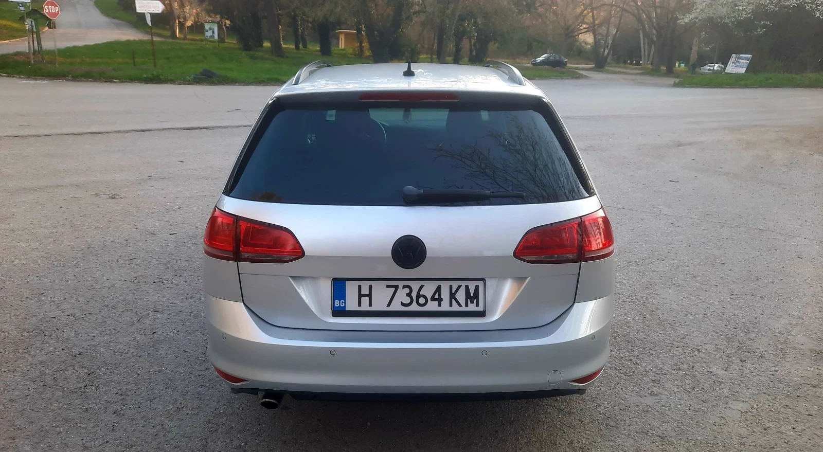 VW Golf EDITION Navi, снимка 6 - Автомобили и джипове - 52554387