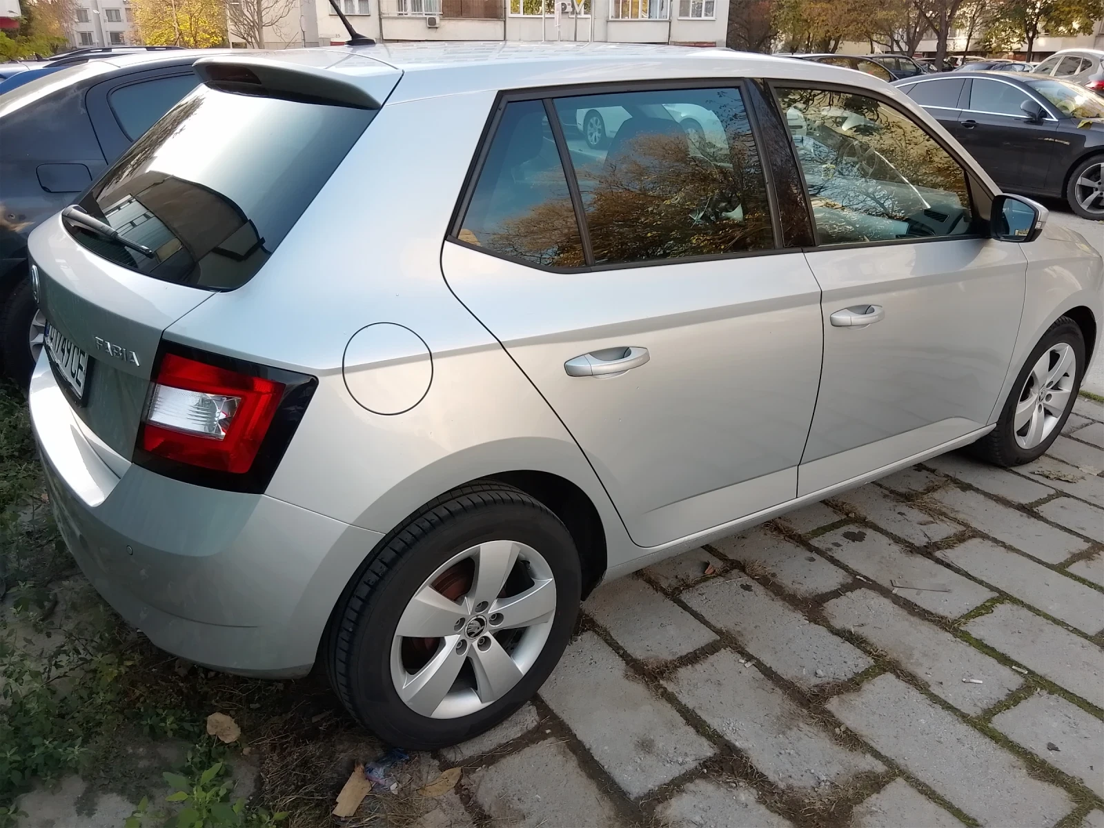 Skoda Fabia 1.4 - изображение 5