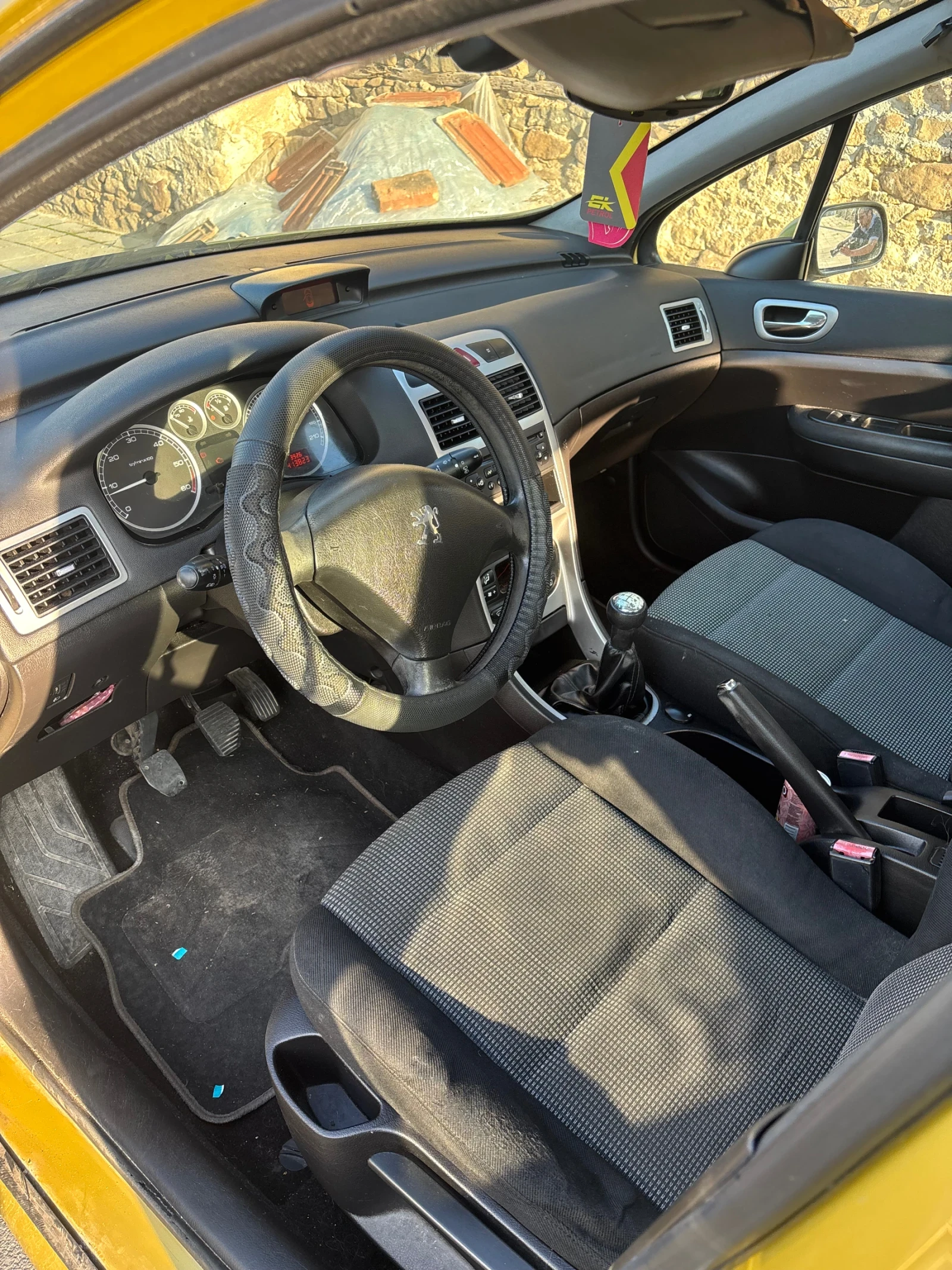 Peugeot 307, снимка 9 - Автомобили и джипове - 53710024