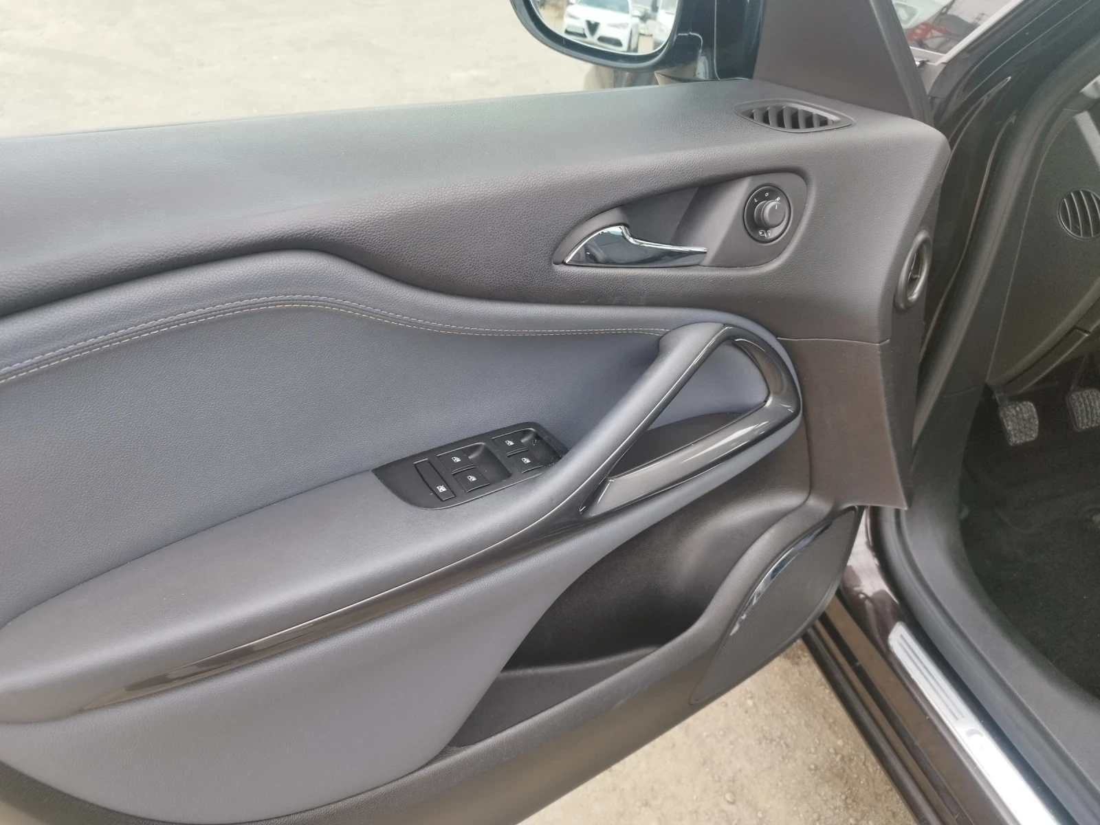 Opel Zafira | Mobile.bg � ����������� 12