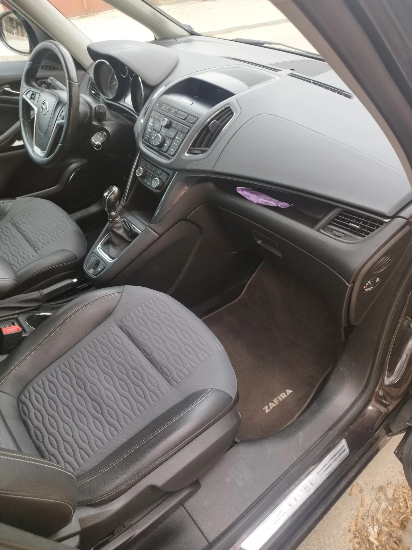 Opel Zafira  - изображение 9