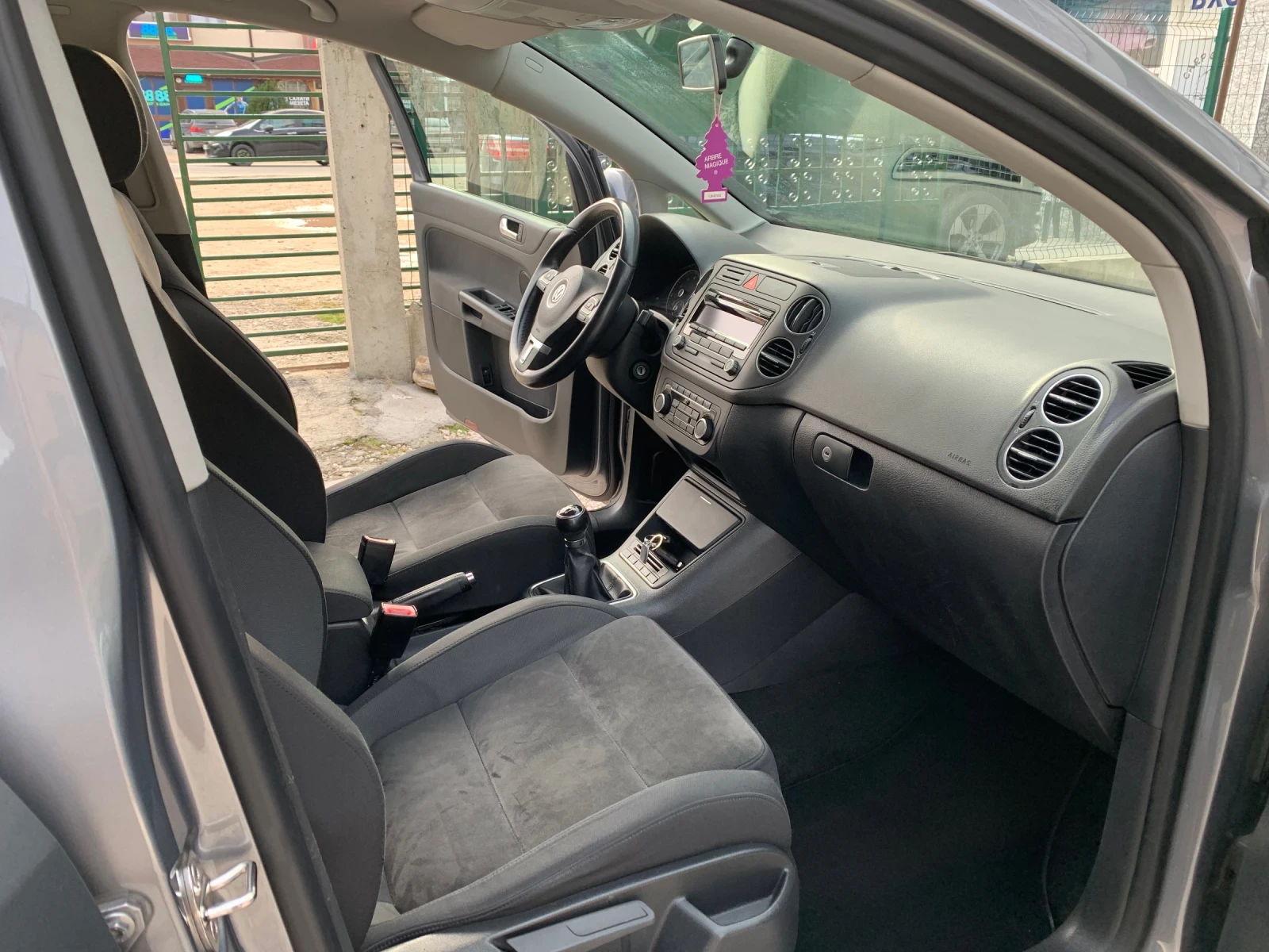 VW Golf Plus 1.4 TSI PARKTRONIK / ALKANTARA / AUTOPILOT  - изображение 9