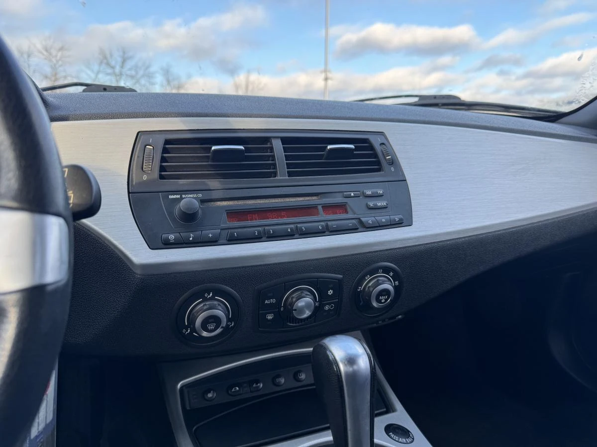 BMW Z4 Roadster* RWD* АвтоКредит* (ЦЕНА ДО БГ), снимка 12 - Автомобили и джипове - 54040979